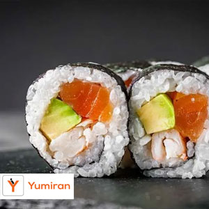 ۲. ماکی (Maki Sushi)